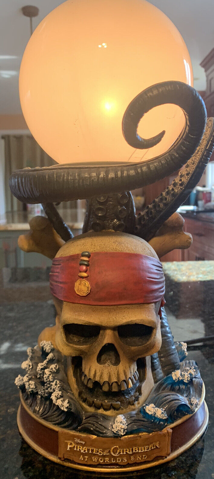 Pirate’s Of The Carribbean At Worlds End Disney Skull Lamp Jack Sparrow