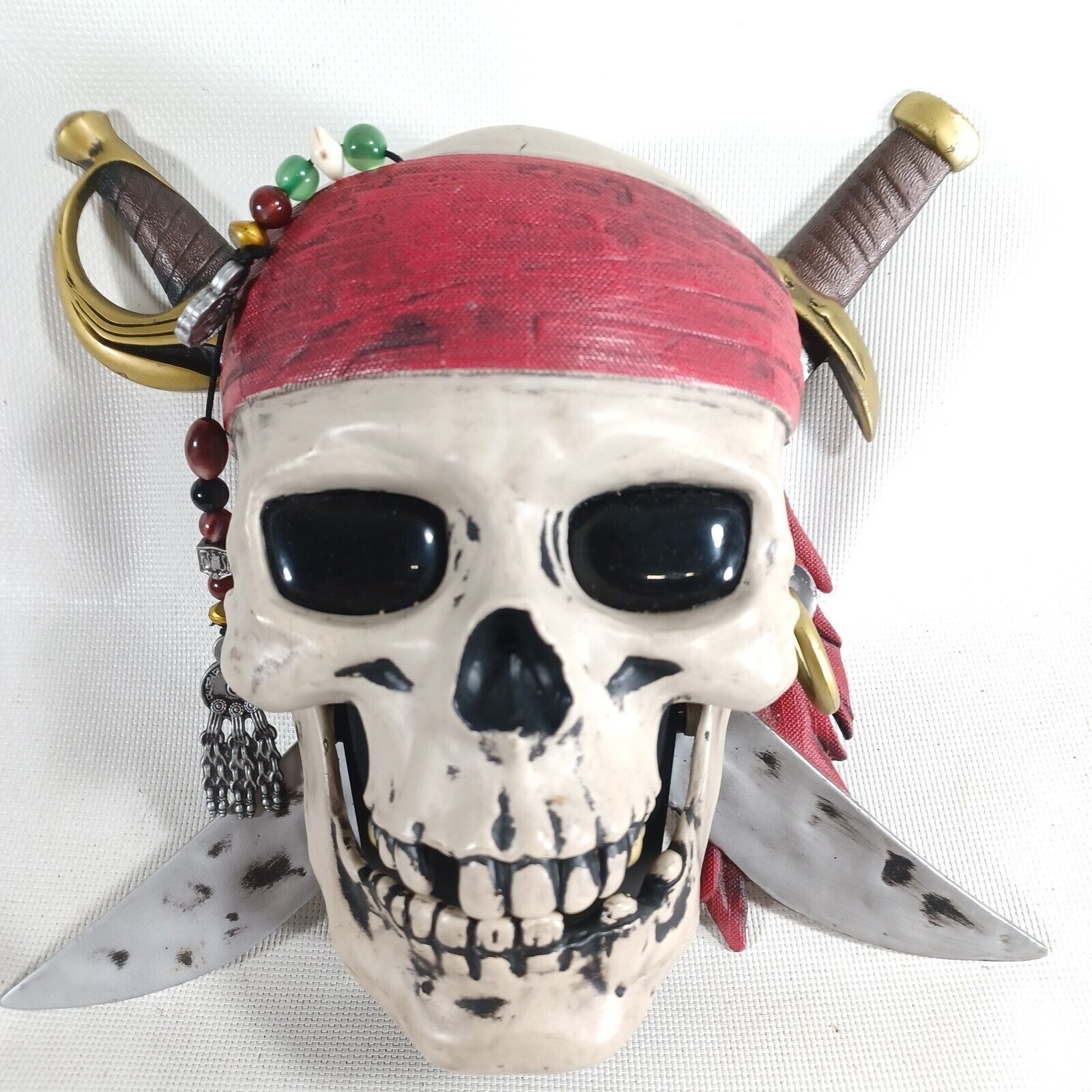 Pirates Of The Caribbean Dead Mans Chest Talking Skull Room Alarm Jokes Disney