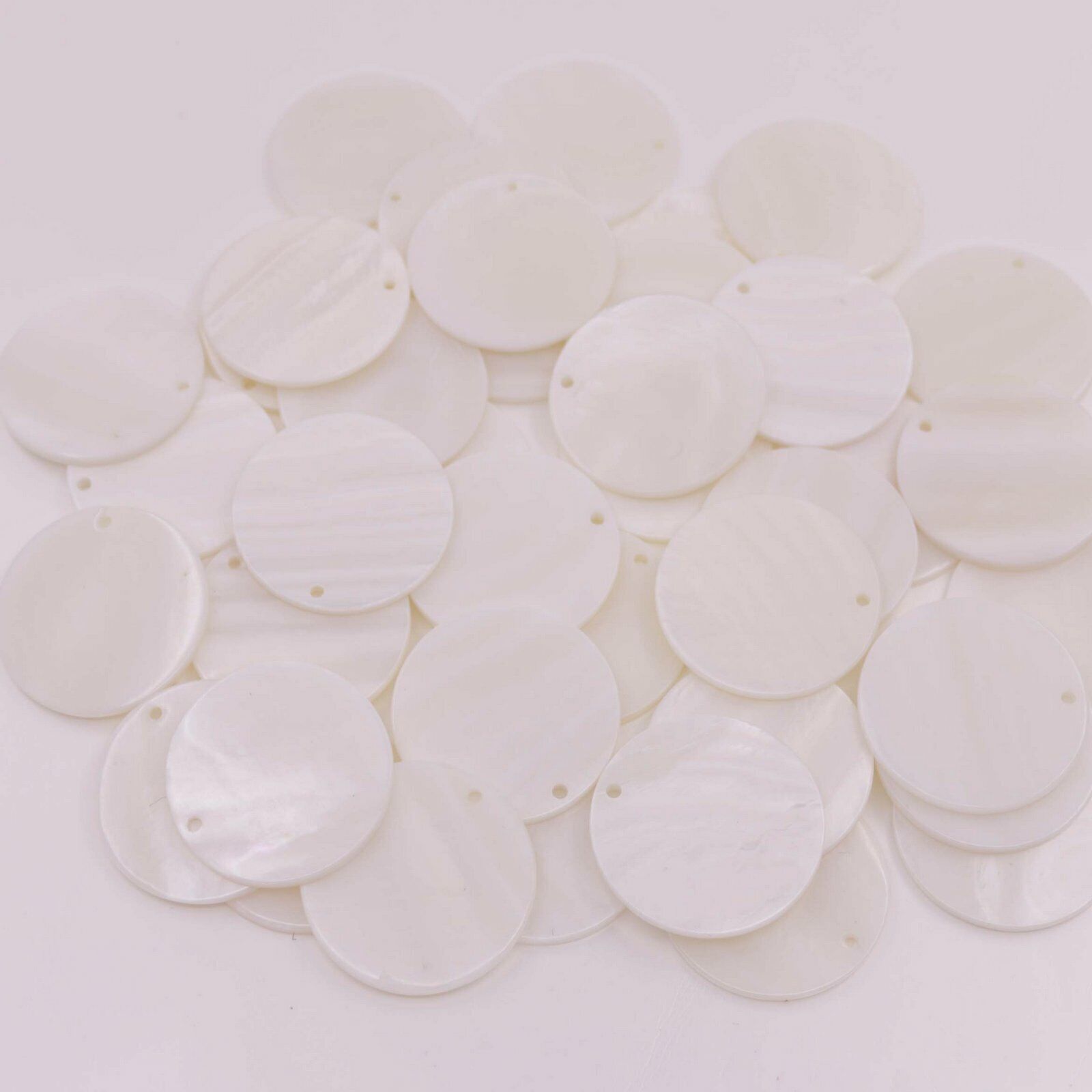 50 Pcs 30mm Round Coin Shell White Mother Of Pearl Pendants Loose Beads