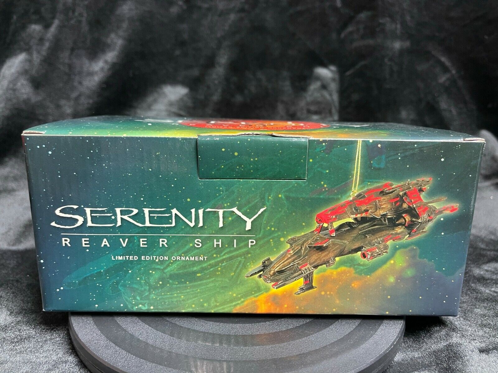 Dark Horse Firefly Serenity "reaver" Space Ship Mini Replica Ornament Statue