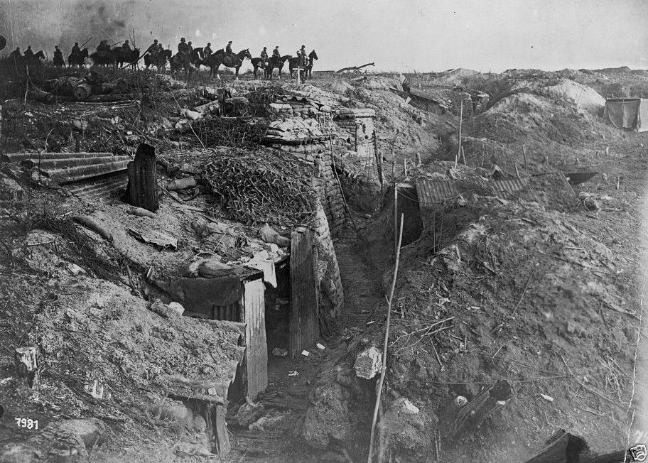 British Trench Captured By German Troops Western Front - 8x10 World War I Photo
